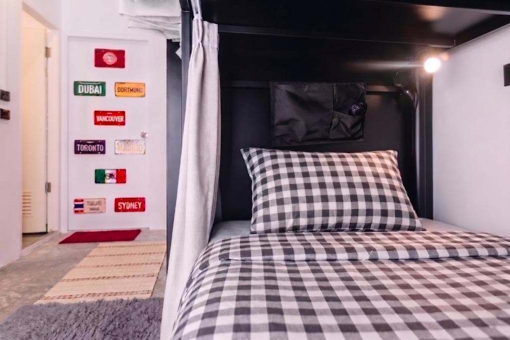 Single Bed in Female Dormitory Room — photo 4